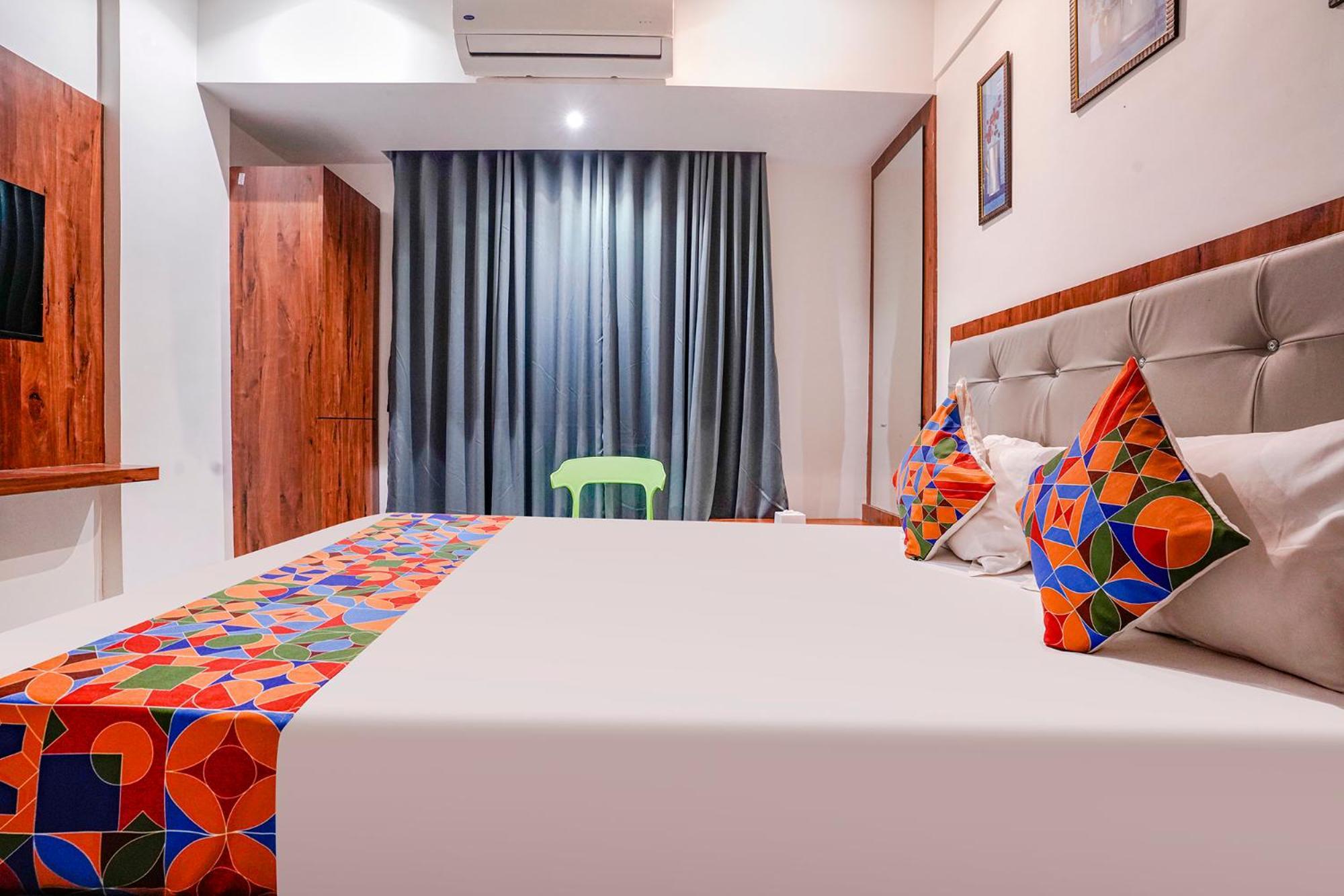 מלון Jāmb Fabexpress Utsav Residency - Nr Panvel מראה חיצוני תמונה