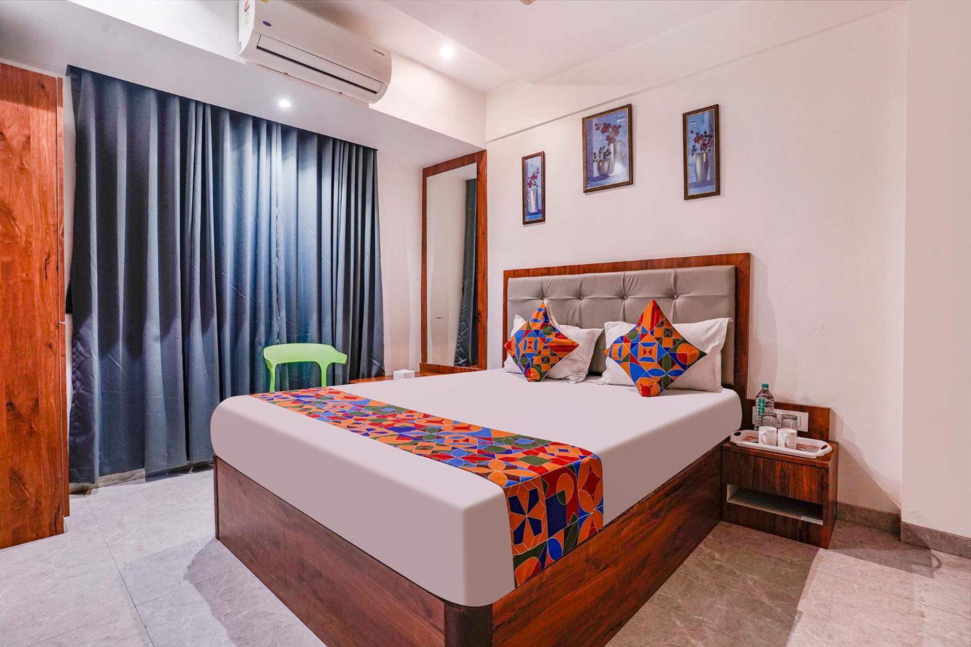 מלון Jāmb Fabexpress Utsav Residency - Nr Panvel מראה חיצוני תמונה